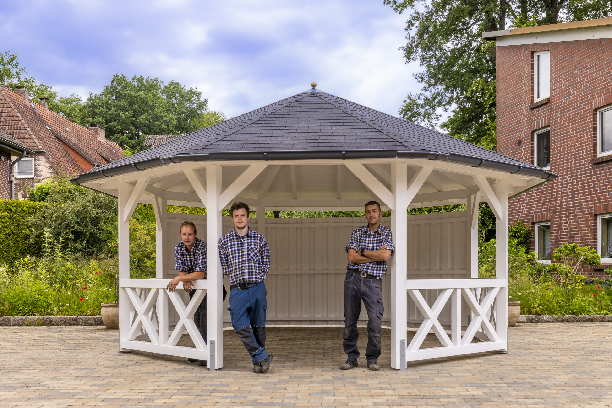 Pavillon nach der Montage