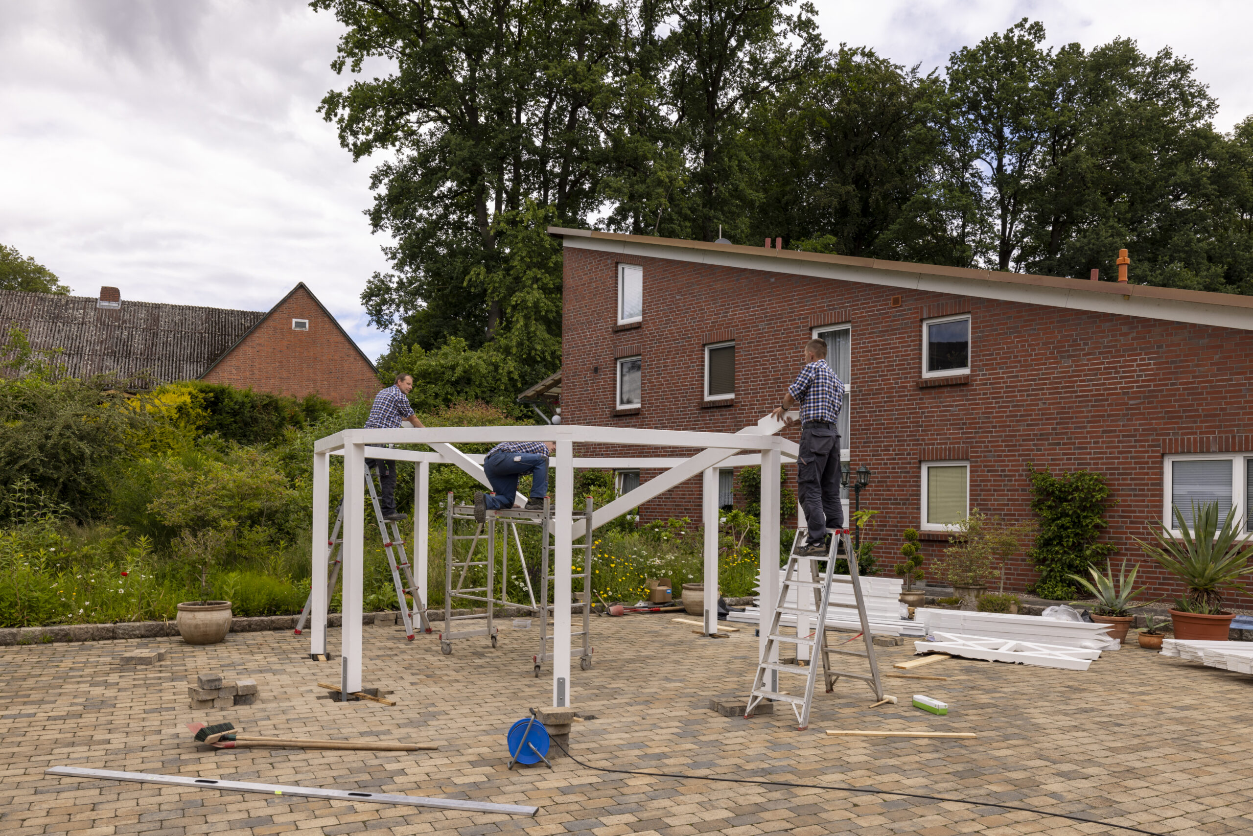 Montage eines Pavillons