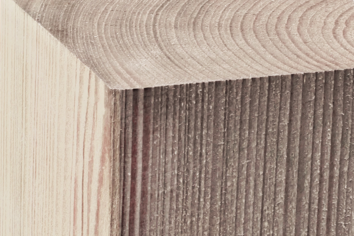 Detail von Vollholz.