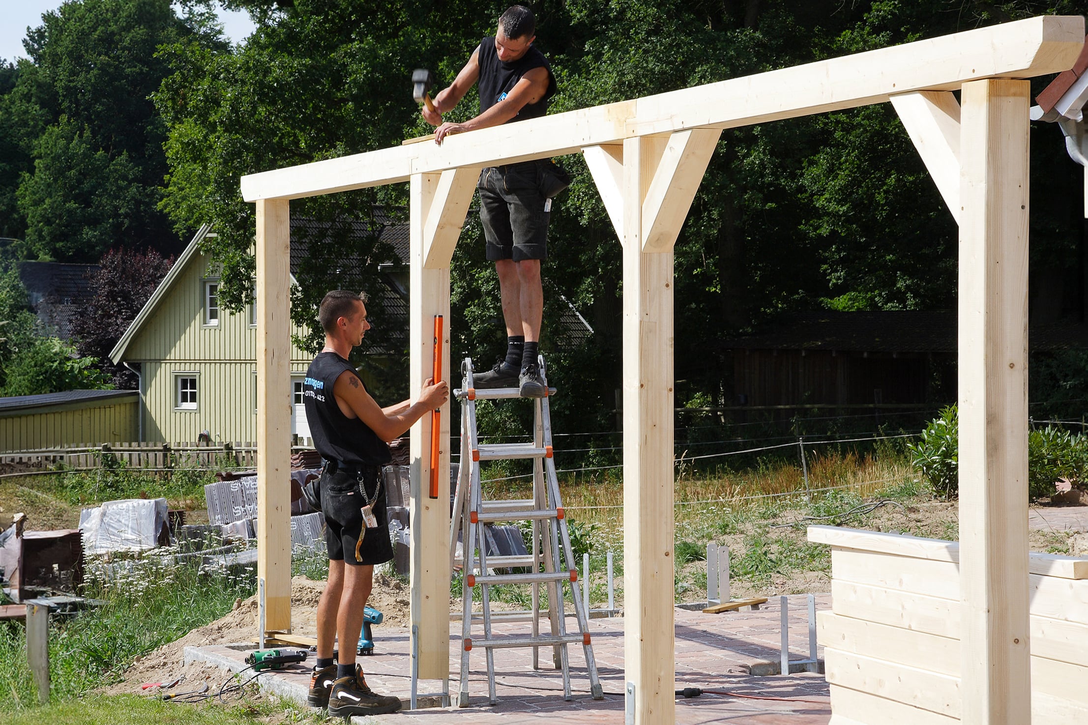 Montage eines Carports